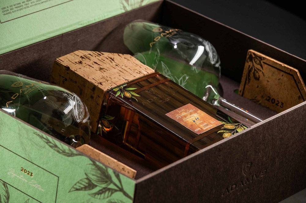 Adamus Organic Dry Gin Signature Edition 2023 70cl Gift Box Personalizzata